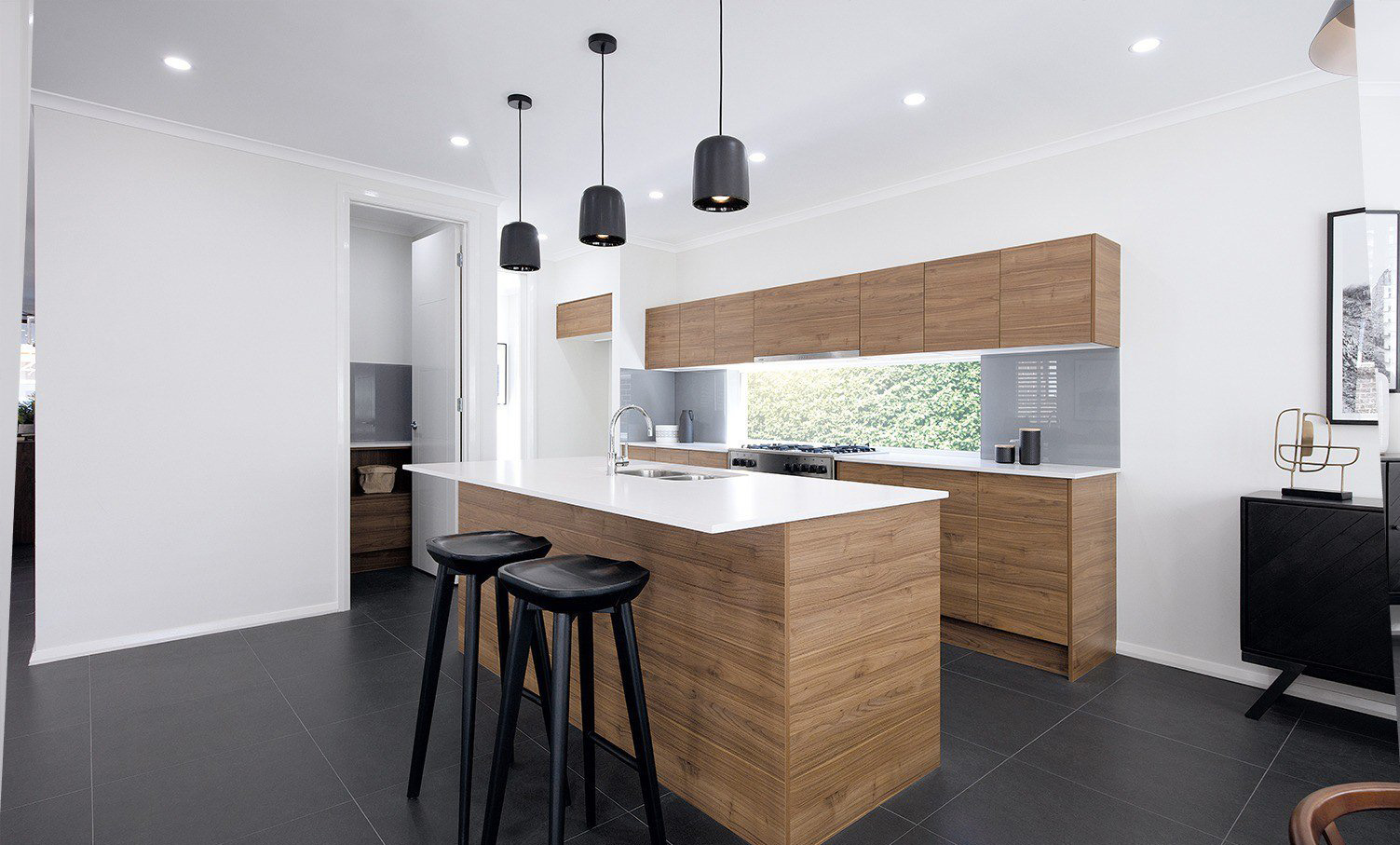 Why Professional Benchtop Installation Matters for Sydney Homes